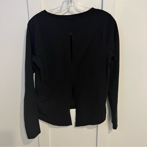Athleta Small Open Back Top Long Sleeve Scoop Neck - Picture 4 of 7